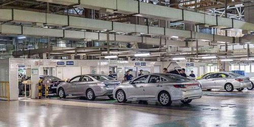 �����ʽ��ĳ� �ִ��γ�������ͣ�����ҹ�������  ?