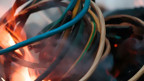 k8凯发天生赢家一触即发告诉您电缆井着火的后果